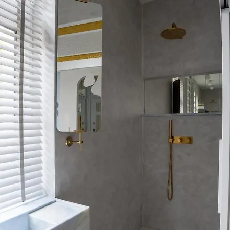 Viu Modern Retro Z Parkingiem Sopot