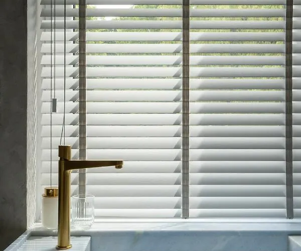 Viu Modern Retro Z Parkingiem *